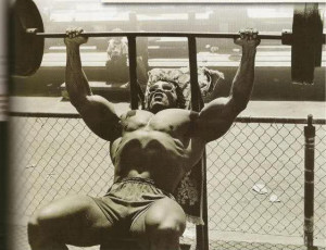 The Legend Arnold Schwarzenegger training. Need I say more. 